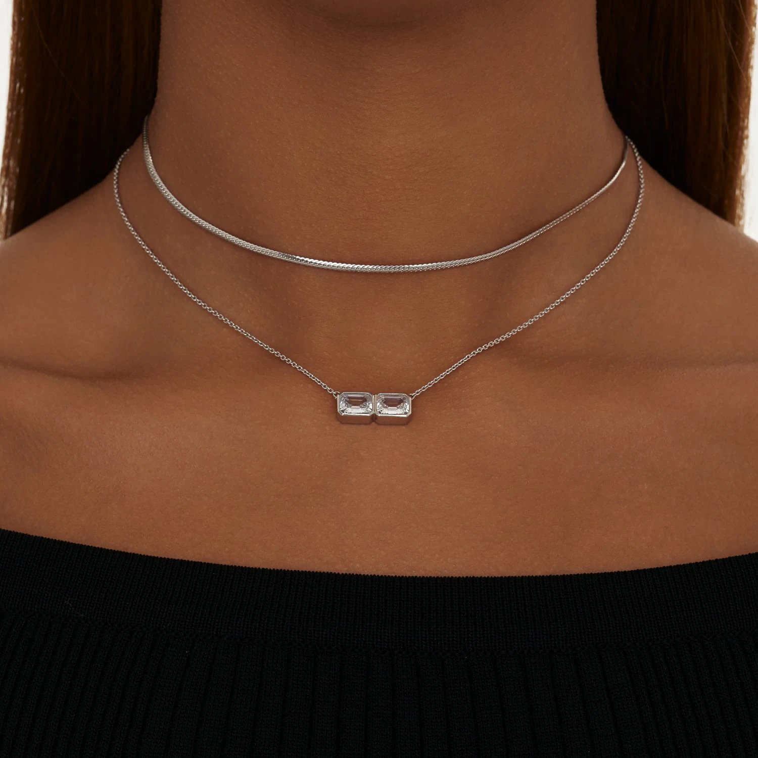 Серебряное колье Midnight с фианитами в огранке Эмеральд