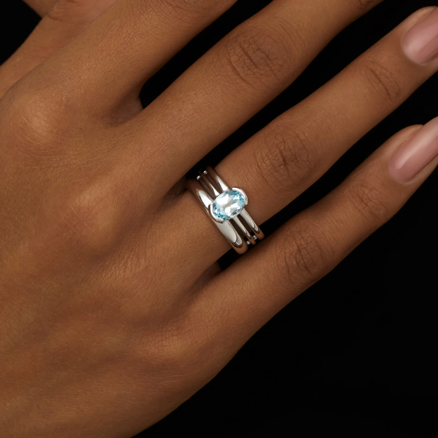 Серебряное кольцо PURITY с топазом Sky