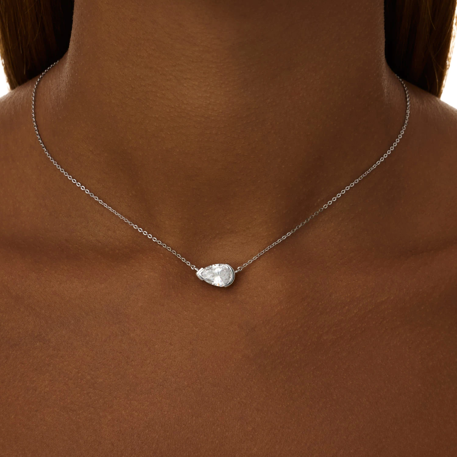 Серебряное колье PURITY с белым топазом