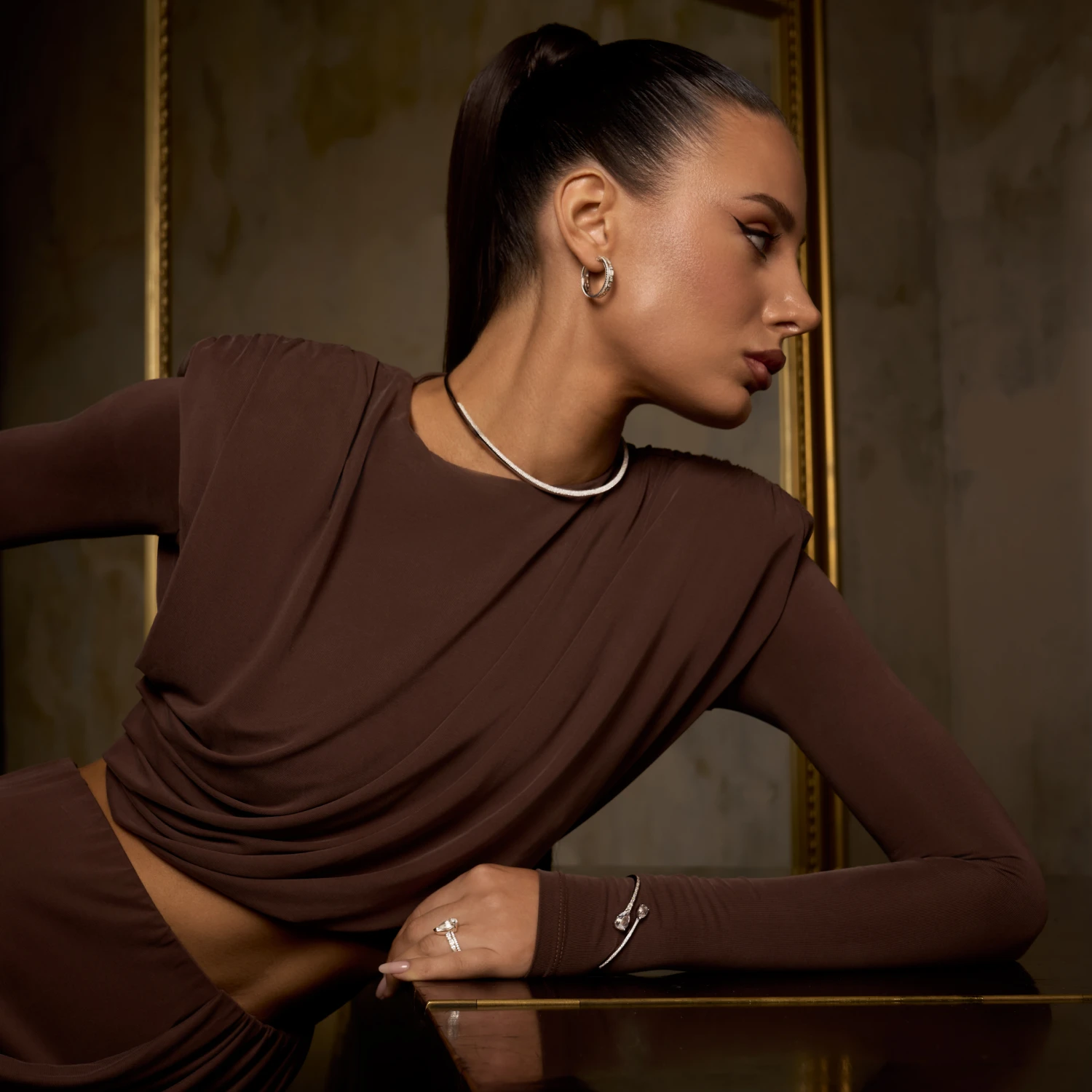 Жесткий браслет MAYA P с горным хрусталем
