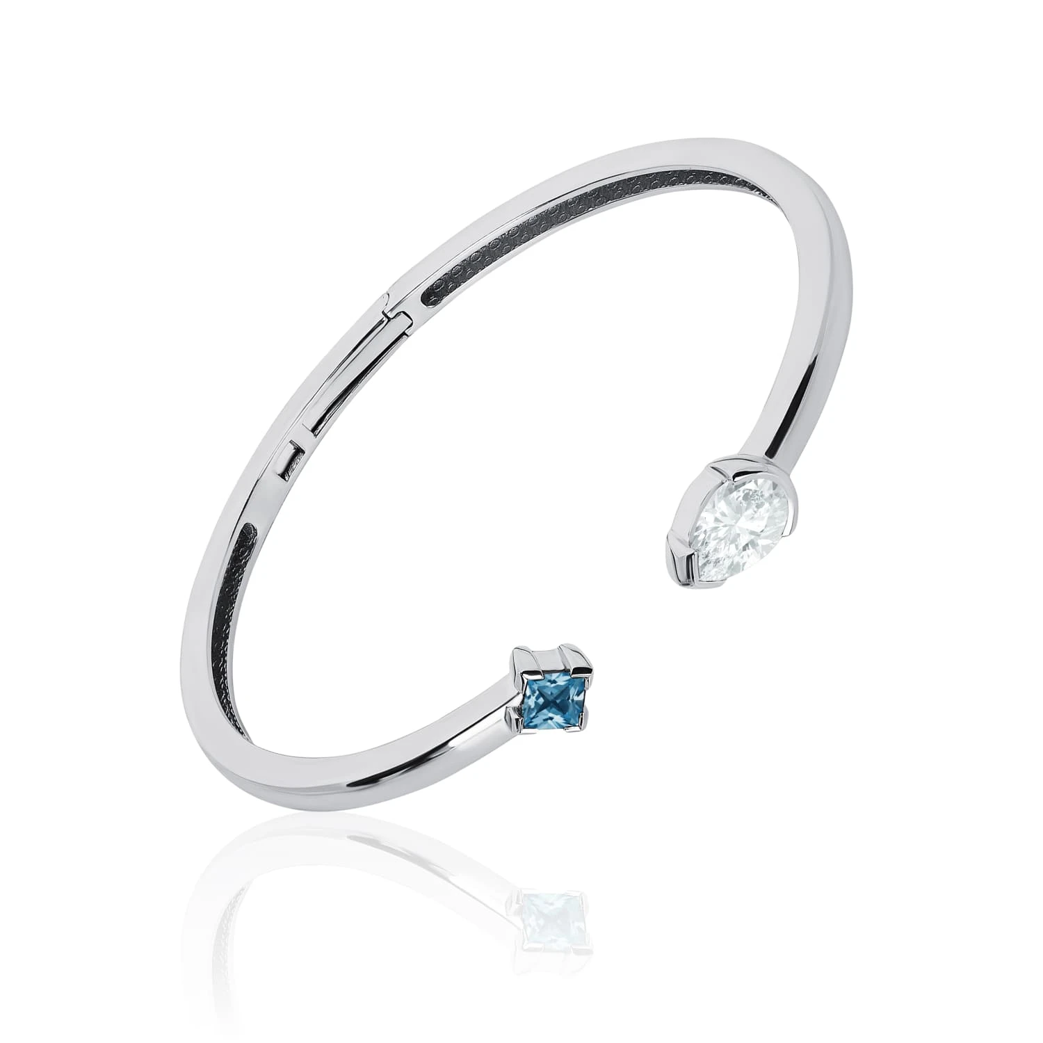 Серебряный жесткий браслет PURITY с белым и London топазами