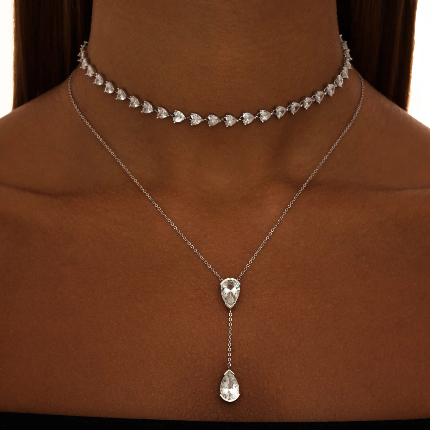 Серебряное колье-галстук PURITY с белыми топазами