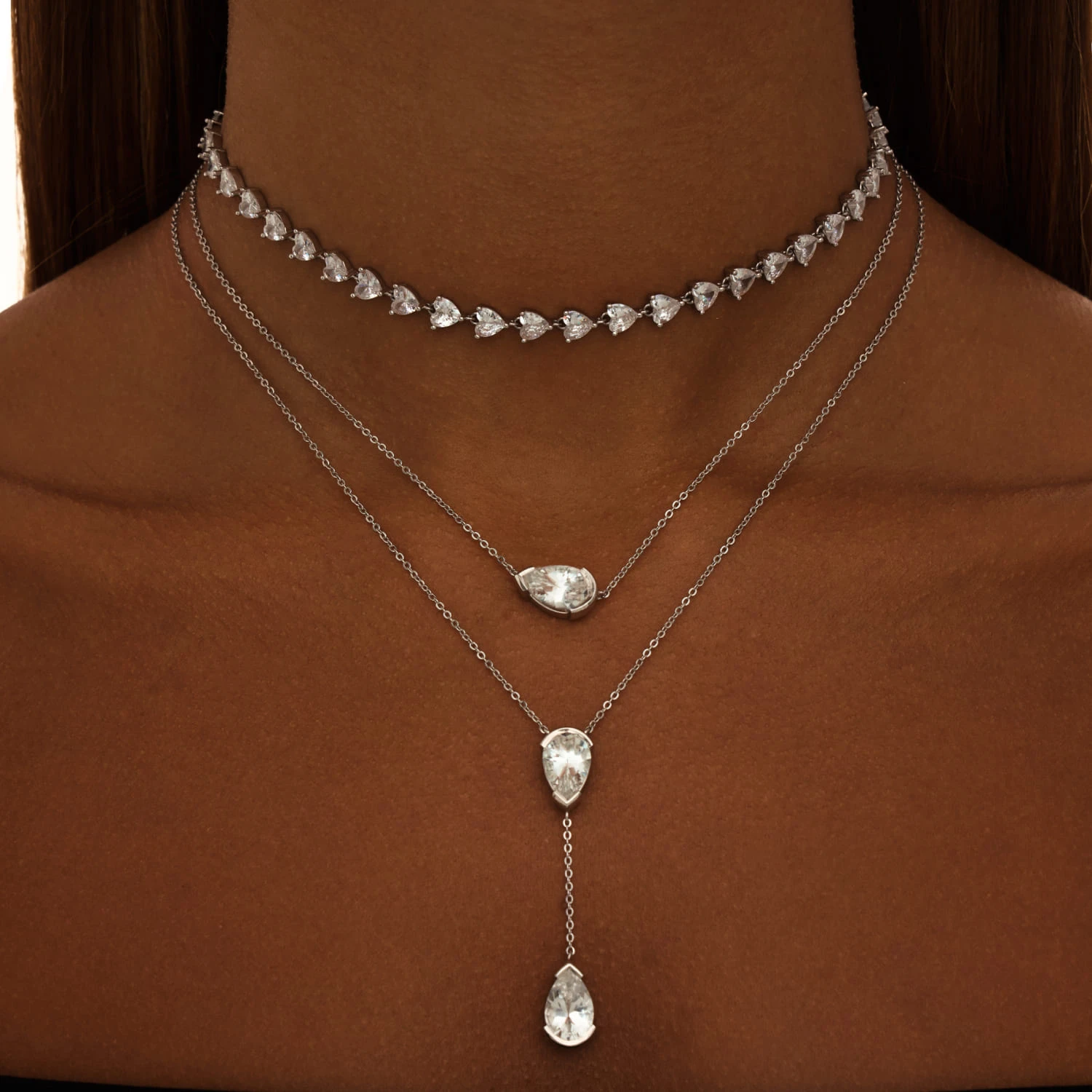 Серебряное колье-галстук PURITY с белыми топазами