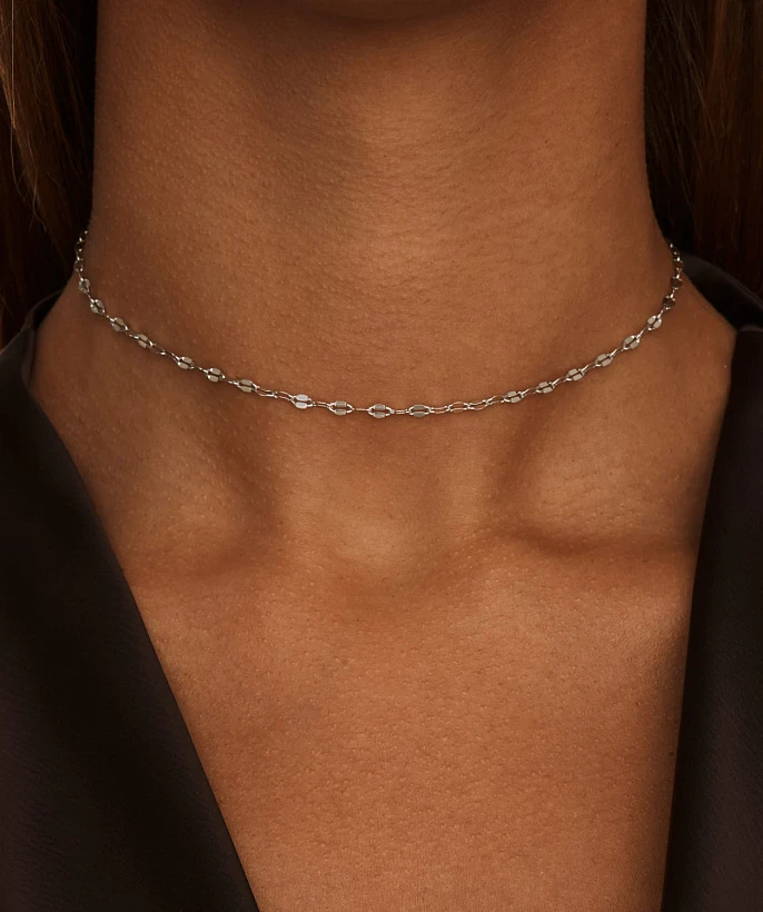 Серебряное колье-цепь из плоских звеньев