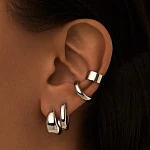 Серебряные серьги в форме капли