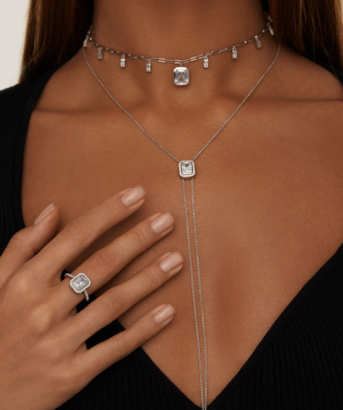 Серебряное кольцо Midnight с фианитами в огранке Эмеральд