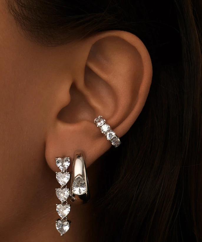 Серебряные серьги PURITY с белым топазом
