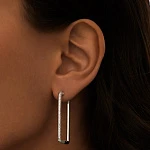 Серебряные прямоугольные серьги с фианитами